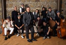 Capodanno in piazza a Lecce: sul palco Paolo Belli, la Municipal e la Bandabardò