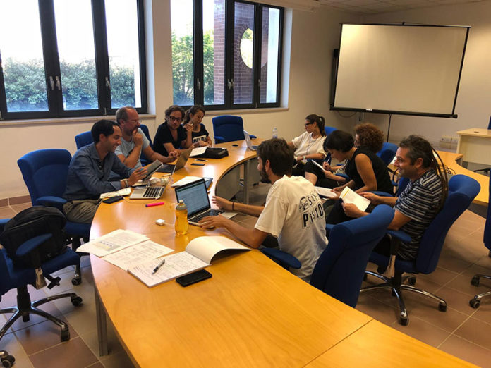 Mya---Gruppo-di-lavoro