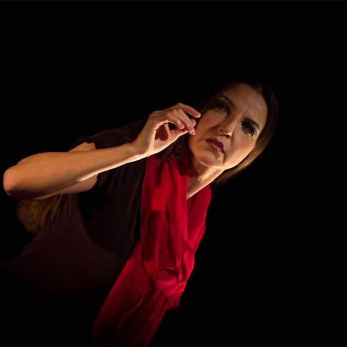 Sabrina-Speranza-(ph-Gennaro-Guida)
