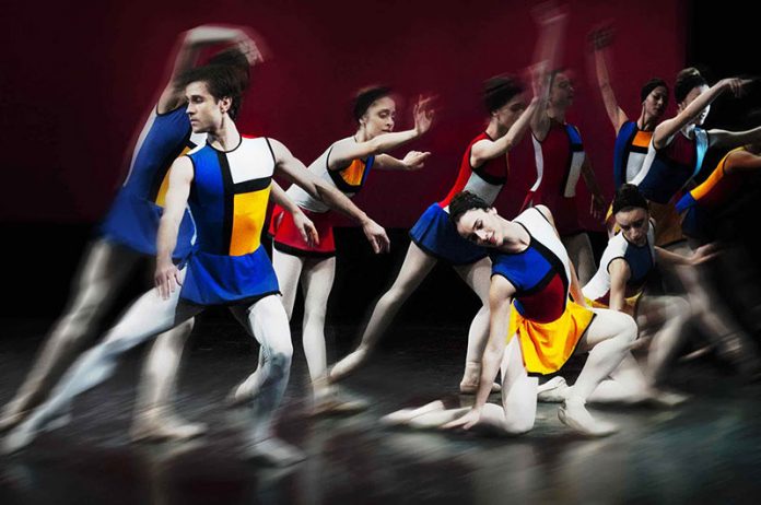 L-Straviolin-Balletto_del_Sud_photo_Giuseppe_Distefano82