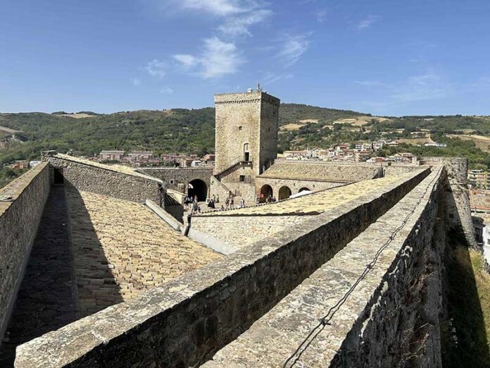 Deliceto-il--castello-nw