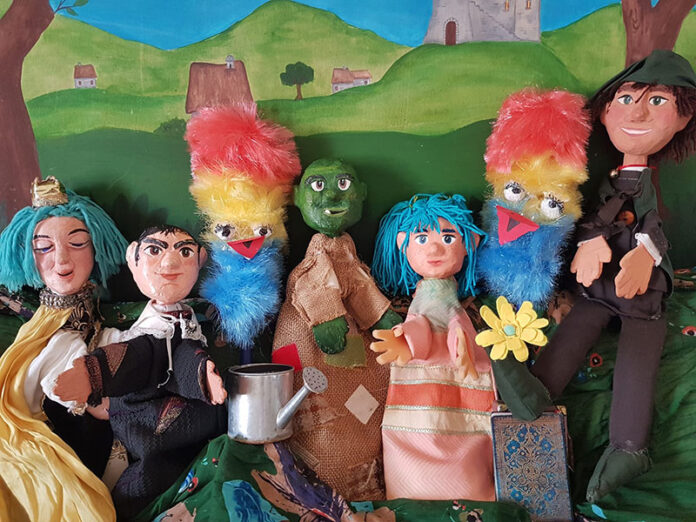 L’orco-poeta---e-le-galline-presuntuose-_----Piccolo-Teatro-di-Pane