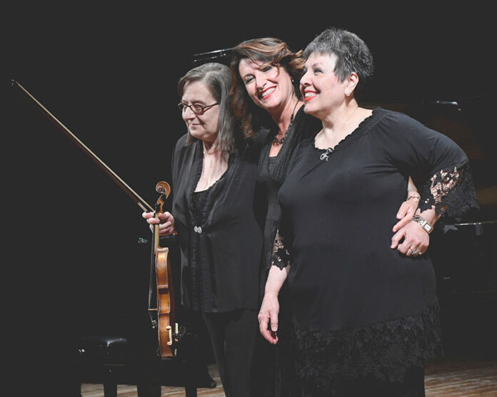 Trio-La-Consonantia