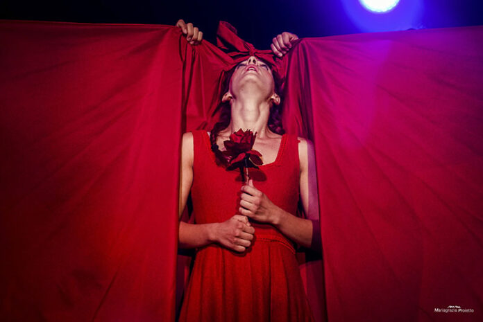 cap-rosso
