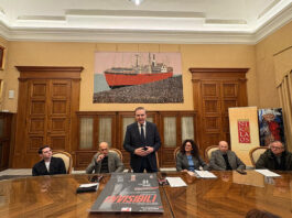 Il 4 marzo all’Abeliano in scena l’opera di teatro sociale “Invisibili, una luce sulle malattie rare”