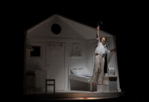 Sabato 7 e domenica 8 marzo Shhh! e Smile di Factory Compagnia Transadriatica per la rassegna Ci vuole un fiore