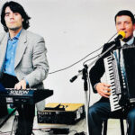 Enzo Petrachi e tanti artisti sul palco del “Cantiere” in onore di Bruno Petrachi