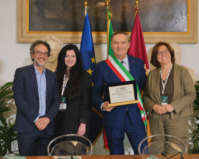 06-05-26-a-Roma-la-cerimonia-di-consegna-degli-“Oscar-della-Salute-2026”-_Bari-premiata-per-il-progetto-La-Casa-delle-Bambine-e-de--i-Bambini
