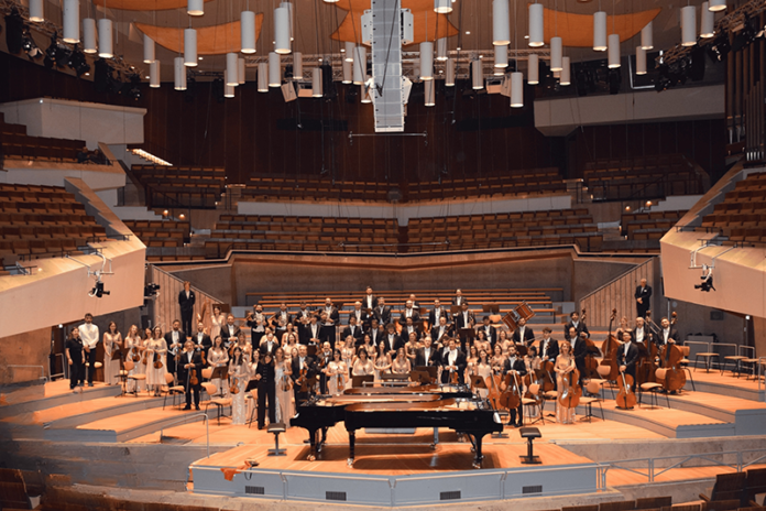 Orchestra----Filarmonica-Pugliese-(2)