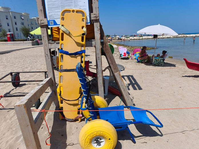 16-07-26-Mare-per-tutti_avviate-le-attività-gratuite-di-animazione-e-inclusione-sociale-sulle-spiagge-di-Pane-e-Pomodoro-e---San-Girolamo_7