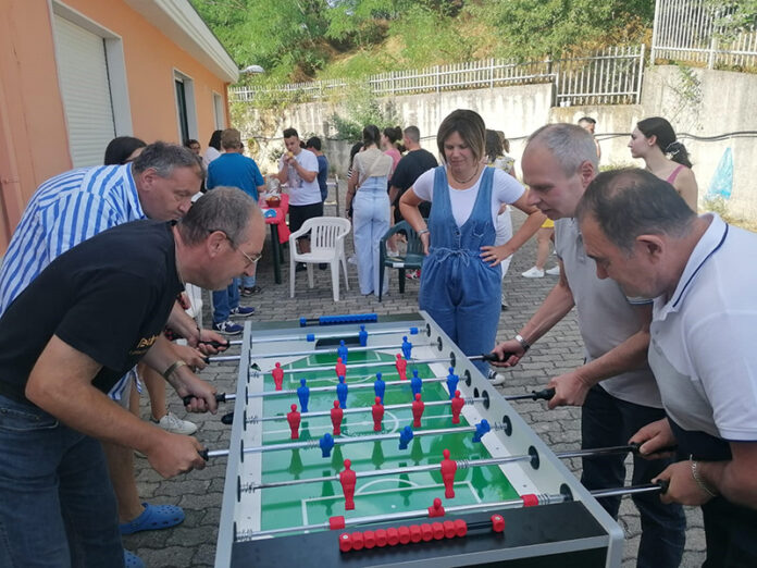 Il-torneo-di-calcio-balilla-a---Casa-Brecciolosa
