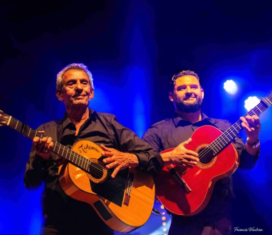 Venerdì 14 agosto a Ceglie Messapica Gipsy Kings by Diego Baliardo Ritmo, flamenco e suoni gitani