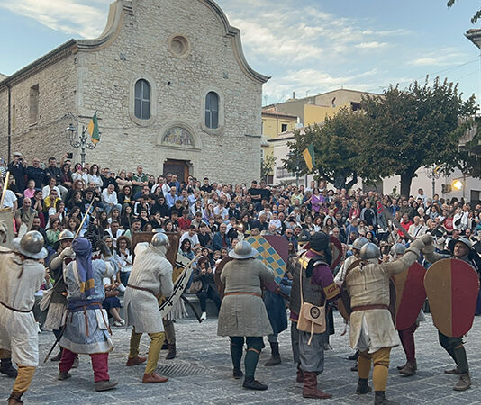 Tutta l’Italia Medievale si unisce e rivive a Pietramontecorvino